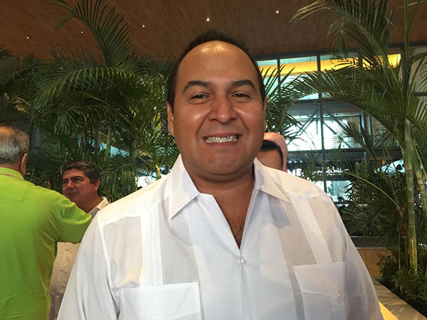 Juan Carrillo, presidente municipal de Isla Mujeres.