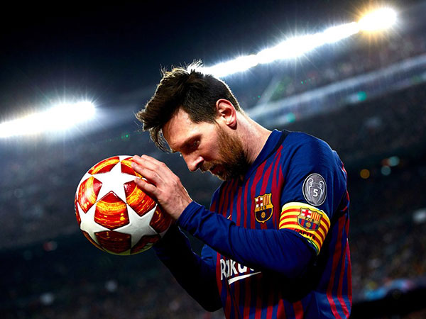 Regresa Messi a entrenar en el Bar├ºa, tras su fructuoso intento de irse