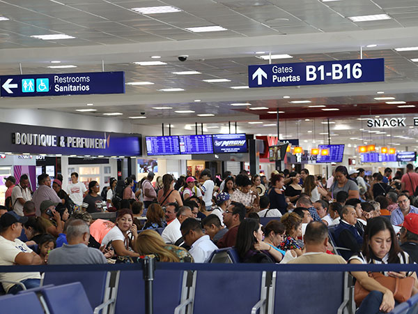 Ampliarán aeropuertos de Cancún y Cozumel