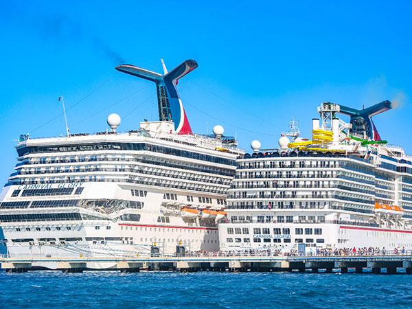 Sin contratiempos zarparon del muelle Puerta Maya los cruceros accidentados