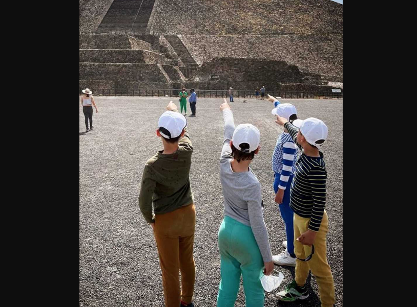 Miguel Bosé visita Teotihuacán y lo presume en Instagram