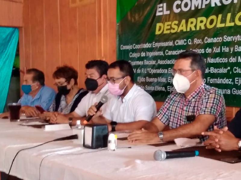 Empresarios, en contra de que Bacalar se área Natural Protegida