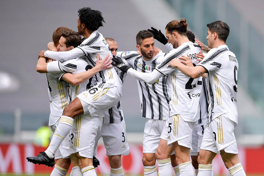 Los Bianconeri vencen al Genoa 3-1 en el Allianz Stadium