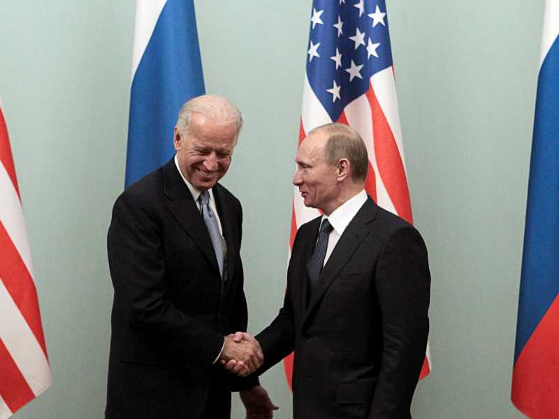 Reunión entre Putin y Biden sería posible en junio próximo