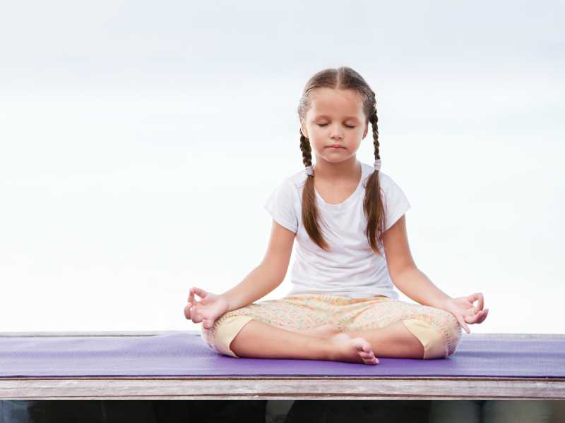 Entrena la atención plena de los niños con meditación guiada