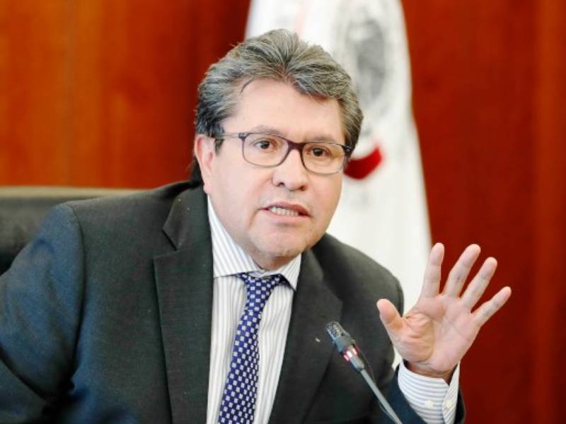 Monreal exige a consejeros electorales no usurpar funciones de MP