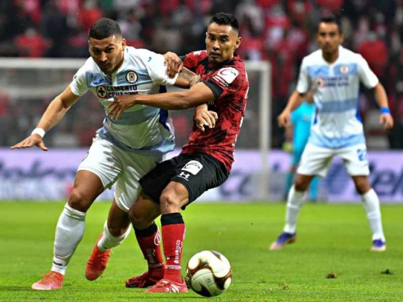 Toluca gana 2-1 y saca los viejos fantasmas del Cruz Azul