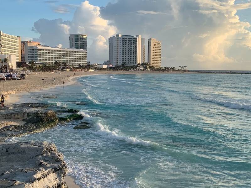 Pendiente, rescate de las playas de Quintana Roo
