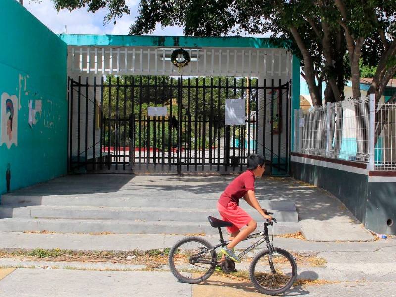 Quintana Roo 158 planteles educativos fueron vandalizados y saqueados