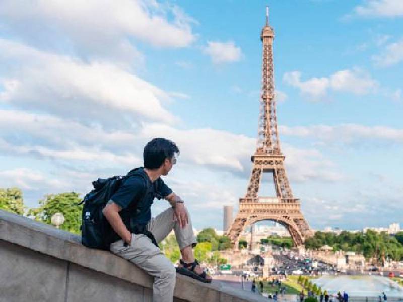 Torre Eiffel volverá a recibir turistas a partir de Julio