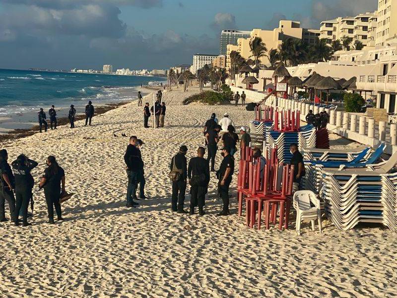 Recuperan el libre acceso en Playa Marlín, Cancún