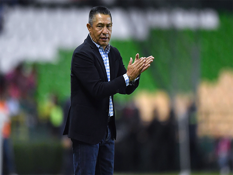 Es oficial: Ignacio Ambriz ya es nuevo técnico del Huesca
