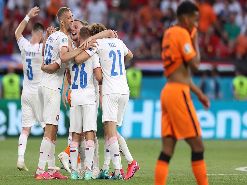República Checa elimina a Países Bajos en octavos de la Eurocopa