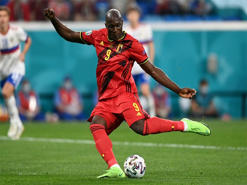 Con doblete de Lukaku, Bélgica vence 3-0 a Rusia en la Eurocopa