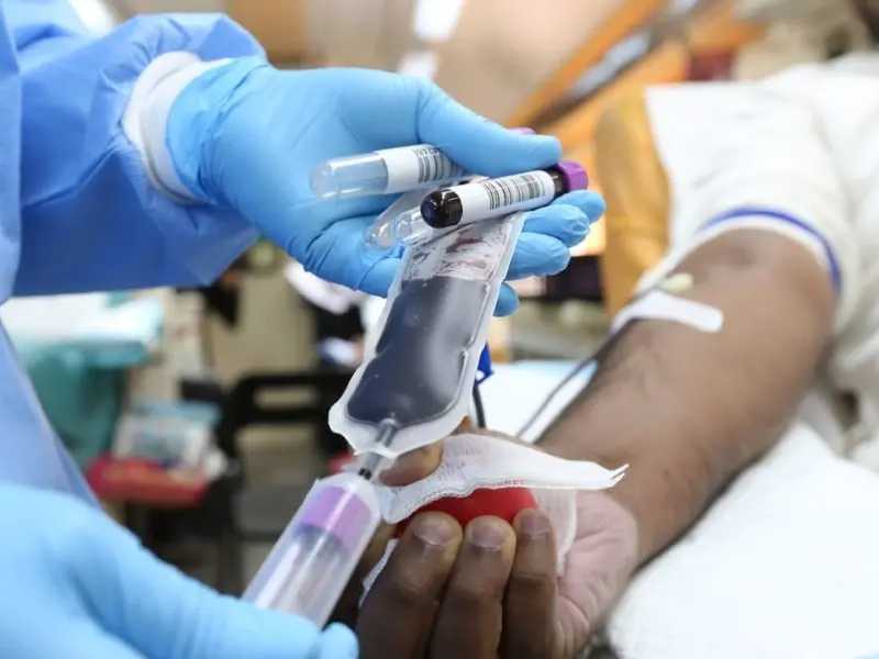 Llama IMSS a padres de niños con cáncer a promover donación de sangre