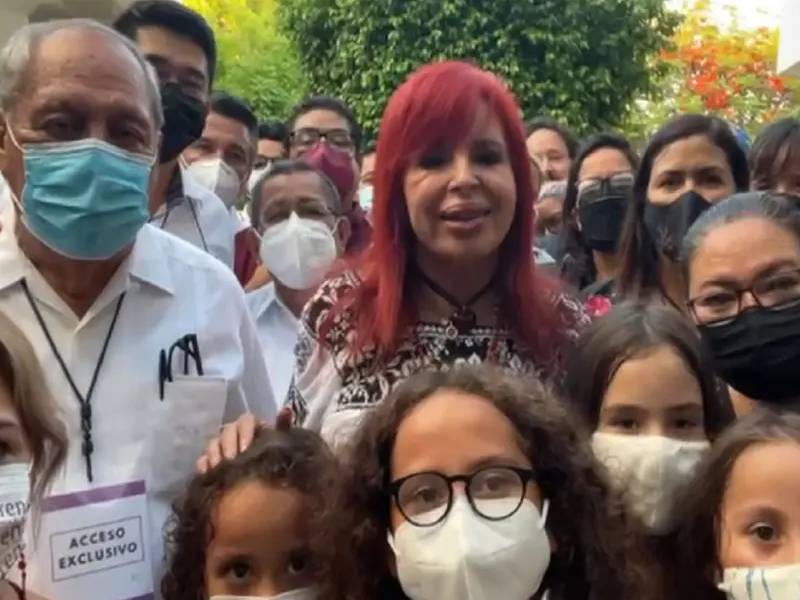 ÔÇ£No bajemos la guardia pidió Layda Sansores, candidata por Campeche