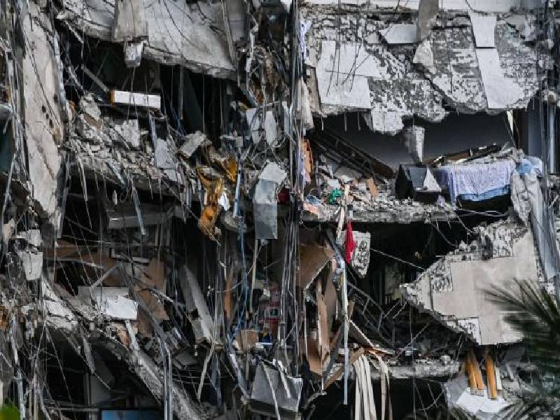 No hay mexicanos afectados en el derrumbe de edificio en Miami SRE
