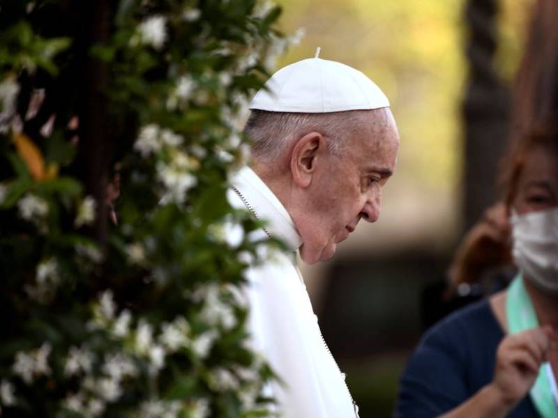 Papa reforma el código de derecho canónico para endurecer delito de pedofilia