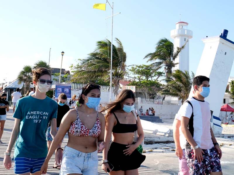 Se mantienen protocolos sanitarios para enfrentar pandemia en Puerto Morelos