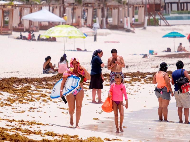 3 millones de turistas visitarán Quintana Roo este verano Sedetur
