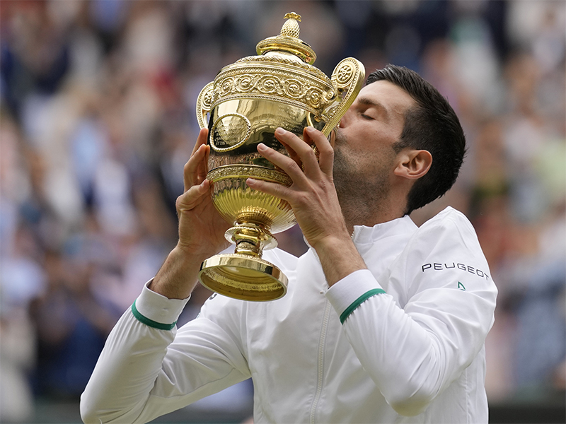 Novak Djokovic gana por sexta ocasión el torneo de Wimbledon