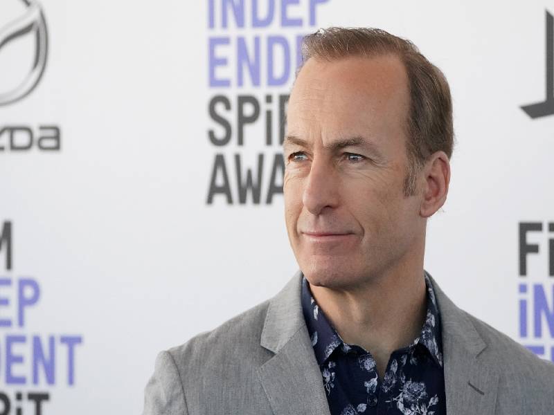 Bob Odenkirk hospitalizado tras colapso en rodaje de ÔÇ£Better Call SaulÔÇØ