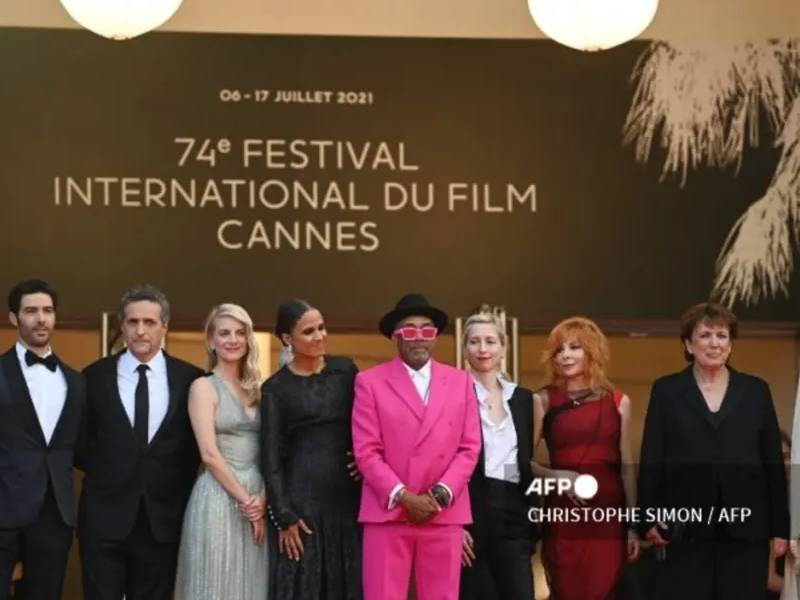 El Festival de Cannes celebra en su apertura el retorno del cine a la pantalla grande