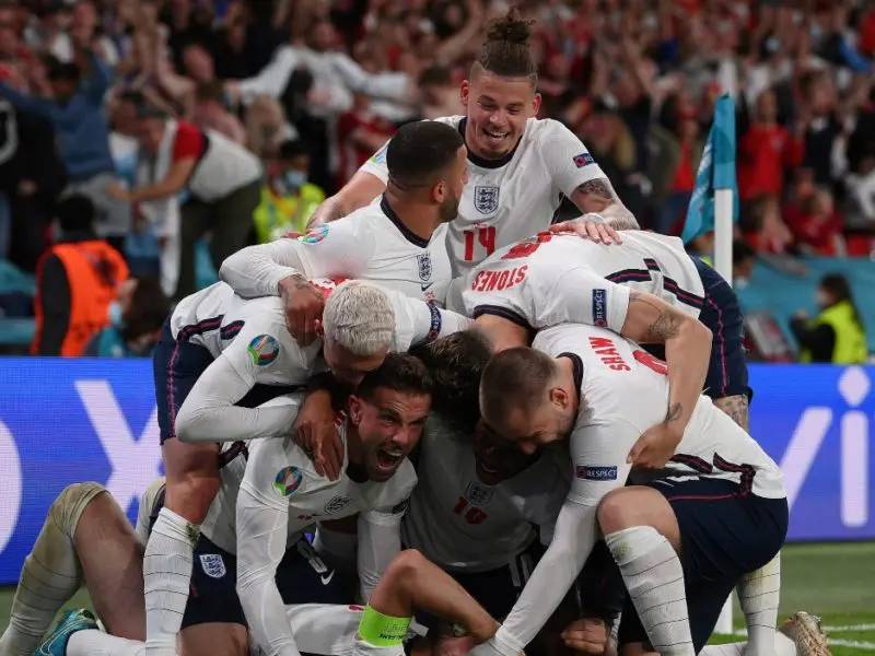 Inglaterra derrota a Dinamarca y pasa a la final de la Eurocopa