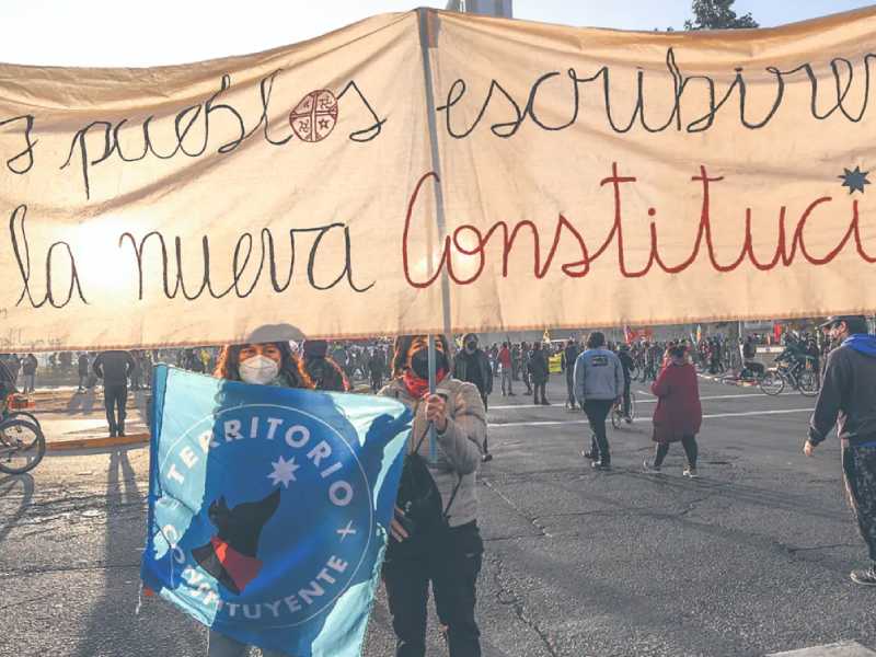 Inicia el reto de cambiar la Constitución de Chile que reemplazará la heredada por Pinochet