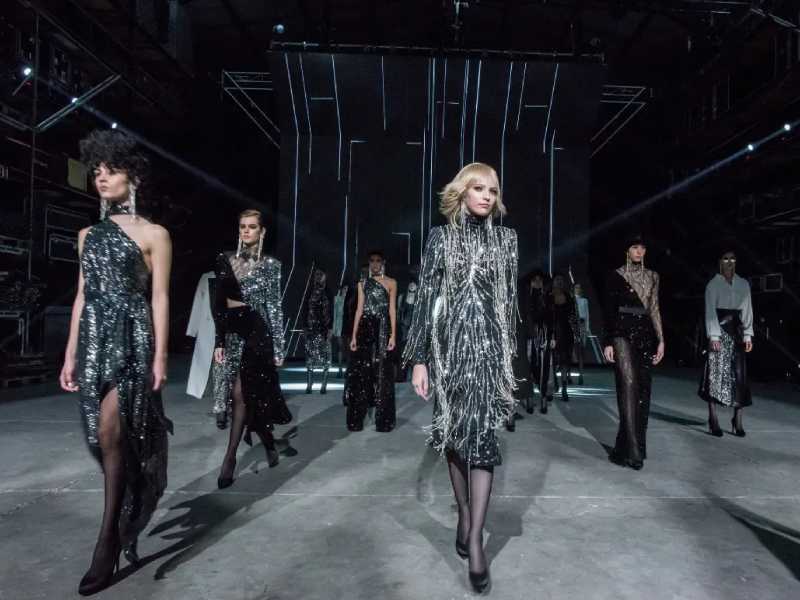 XV años de moda y lujo en Mercedes-Benz Fashion Week México