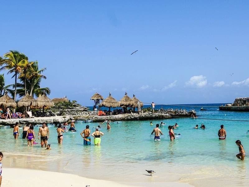 Actividad Turística se desploma 23.3% en el primer trimestre Inegi