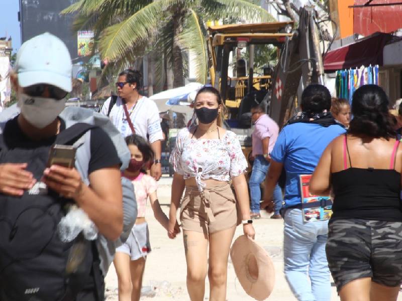 Atraen Cancún y Chetumal a personas de otros estados