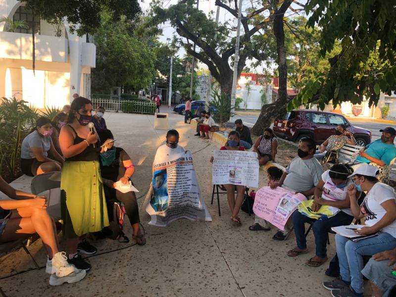 Comparten testimonios de dolor en Quintana Roo ; exigen justicia
