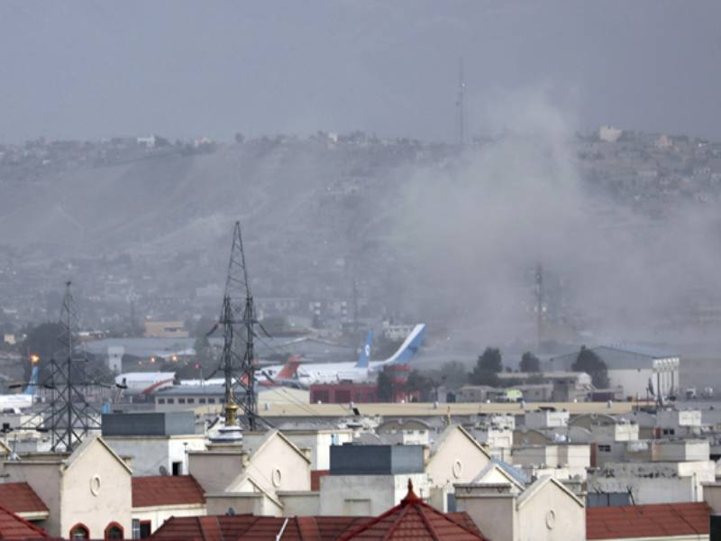 Confirma el Pentágono, la muerte de soldados americanos, tras ataque en el aeropuerto de Kabul