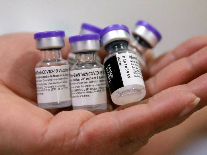 FDA da aprobación total de la vacuna anticovid de PfizerBioNTech