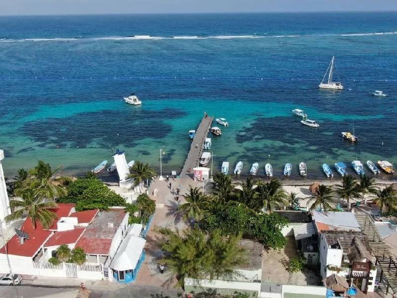 Resurge el turismo de Puerto Morelos en 2021 tras pandemia y Grace