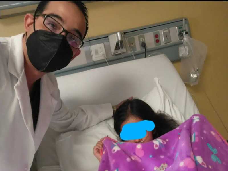 "Gran Guerra": Médico narra lucha de pequeñita intubada por Covid-19