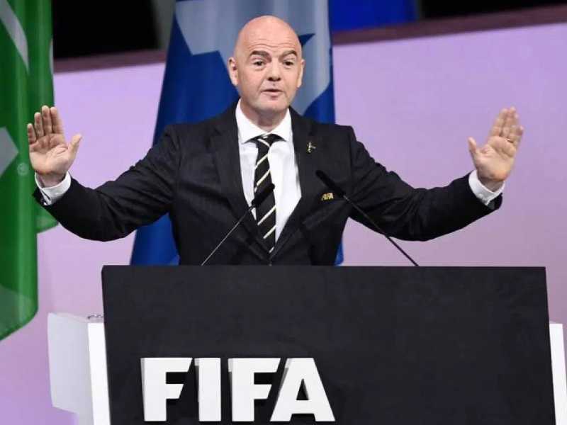 FIFA busca mediar con ligas para que cedan futbolistas