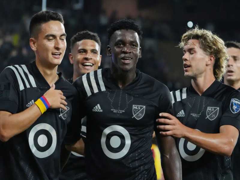 MLS vence en penales a Liga MX en el Juego de Estrellas