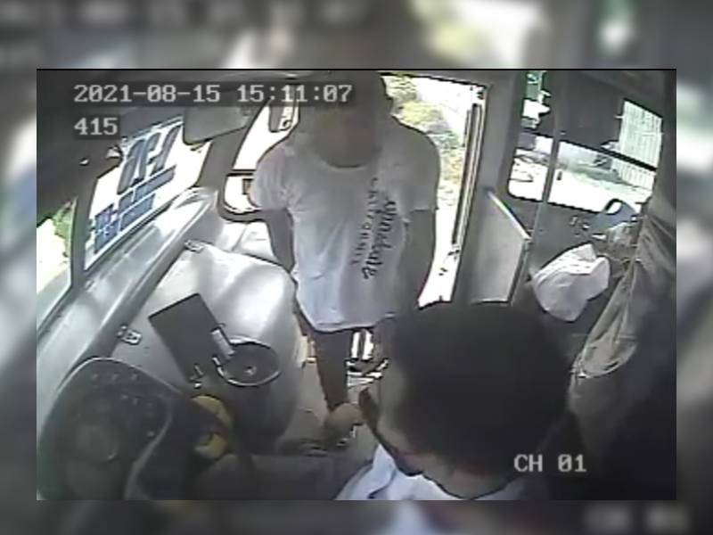 Captan asalto en el transporte público en Cancún