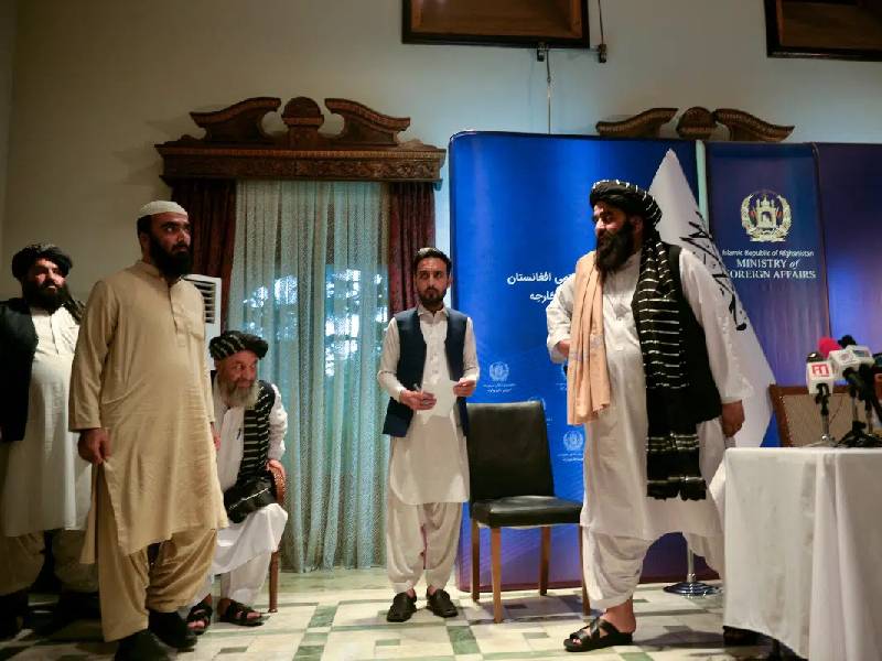 Talibanes ÔÇÿempoderadosÔÇÖ ¡exhiben corrupción!