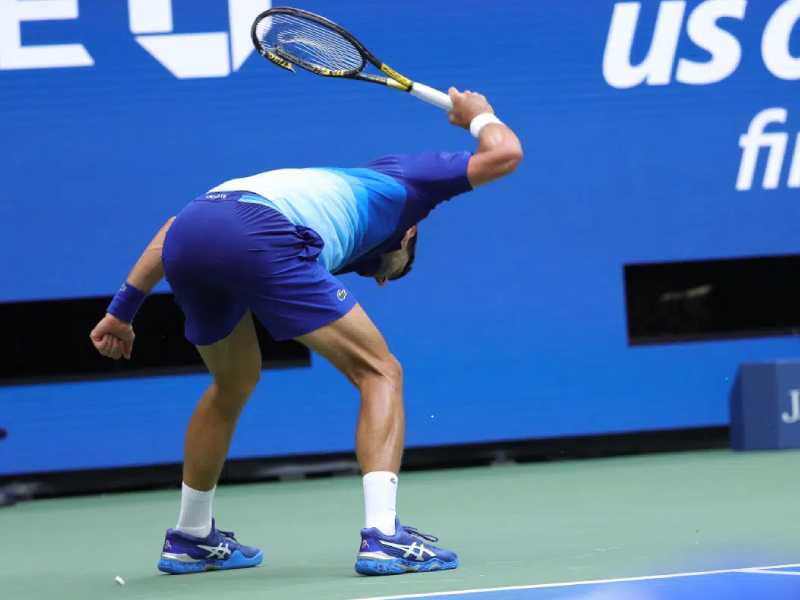 Novak Djokovic promete regresar más fuerte tras ser derrotado por Daniil Medvedev