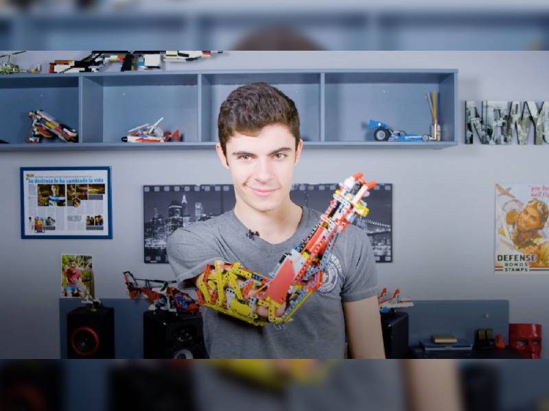 La lucha contra los límites de ÔÇÿHand SoloÔÇÖ, el joven que hace prótesis con Lego