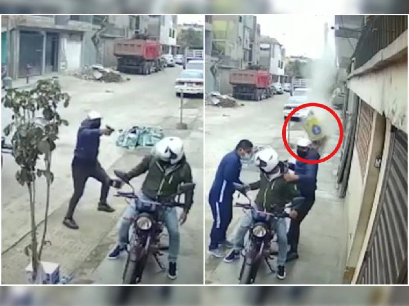 Video. Albañiles frustran asalto al arrojar un costal de cemento a ladrones