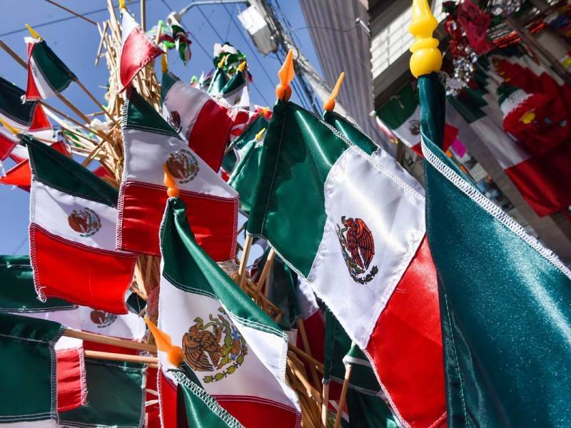 ¿Cuánto gastan los mexicanos en los festejos del mes patrio?