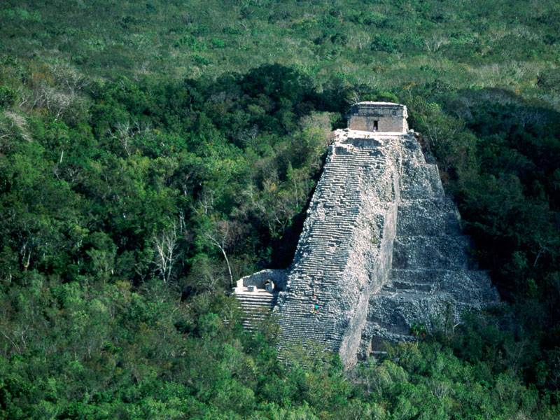 Suben de precio la entrada a la zona arqueológica de Cobá