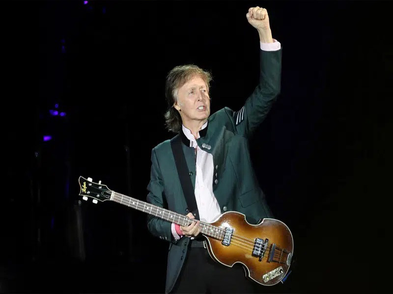 Paul McCartney se niega a dar más firmas a sus fans