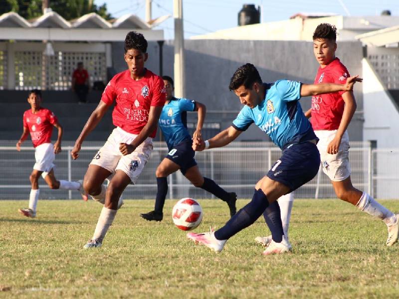 Deportiva Venados supera 2-0 a Pioneros Juniors