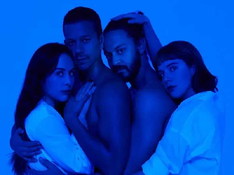 Blue Room, una obra que despierta el erotismo