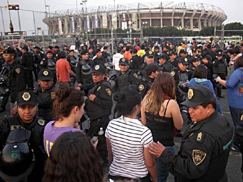 Operativo de seguridad en Estadio Azteca